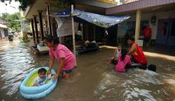 Ratusan Rumah di Kota Tegal Terendam Banjir akibat Drainase Buruk