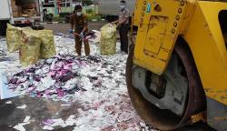 1,8 Ton Obat Kedaluwarsa Bantuan Pemerintah Sejak 2018 Dimusnahkan