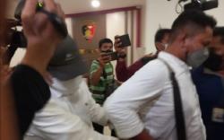 Dekan Fisip Unri Tersangka Pencabulan Mahasiswi Tak Ditahan usai Diperiksa Maraton