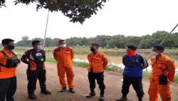 Perahu Penyeberangan Terbalik di Sungai Cipunagara Subang, 1 Orang Hilang