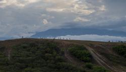 Bukit Tondo Palu Dimanfaatkan untuk Olahraga Lari Lintas Alam