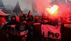 Polisi Amankan 6 Bonek jelang Duel Panas Persib vs Persebaya di GBLA!<