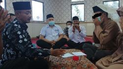 Terjerat Kasus Penipuan, Pemuda Ini Terpaksa Nikah di Balik Jeruji