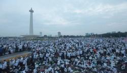 Ridwan Kamil Minta Warga Jabar Menahan Diri untuk Ikut Reuni 212