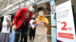 Ganjar Luncurkan Kredit Lapak untuk Emak-Emak,  Bunganya Ringan 