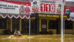 Hulu Sungai Tengah Darurat Bencana, Banyak Warga Terisolasi akibat Banjir