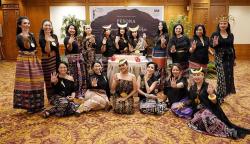 Pesona Tenun Nusantara Digelar Komunitas Perempuan Pelestari Budaya