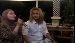 Heboh, Habib Bahar Bin Smith Karaoke Bareng Hijaber Cantik, Siapa Dia?<