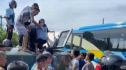 Kecelakaan Mobil Tahanan Lapas Perempuan Tabrakan dengan Bus Trans Siginjai, 51 Terluka