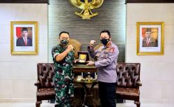 KSAD Jenderal Dudung Temui Kapolri, Ini yang Dibahas<