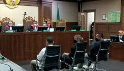 Hakim Ingatkan Nia Ramadhani Tak Menyuap Siapa pun untuk Urus Perkara