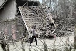 Gunung Semeru Erupsi, 2.970 Rumah di Lumajang Rusak Diterjang Awan Panas<