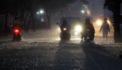 Curah Hujan Tinggi, Sejumlah Ruas Jalan di Makassar Banjir