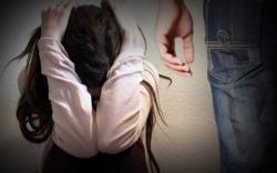Ditemani Istri Penuhi Panggilan Polisi, Dosen Unsri Akui Khilaf Lecehkan Mahasiswi  <