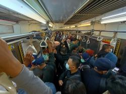 Penumpang KRL Jabodetabek Meningkat 65 Persen di Hari H Lebaran, Didominasi Pengguna Musiman  