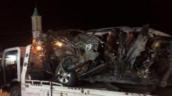 2 Mobil Terlibat Tabrakan Maut, Suami Istri dan 3 Anaknya Tewas<