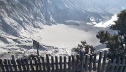 Gunung Tangkuban Parahu Miliki Kesamaan dengan Semeru, Erupsi Tanpa Gejala Vulkanik<