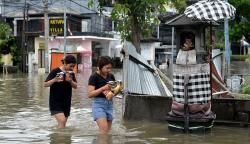Kawasan Wisata Kuta Bali Terendam Banjir