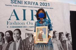  Mengenal Akeyla Naraya, Fashion Designer Berusia 11 Tahun yang Sering Tampil di Luar Negeri 