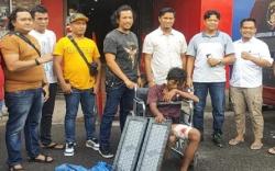 Terjun ke Sungai Musi, Pencuri Lampu Jembatan di Palembang Ditembak Polisi <