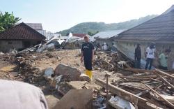 Sempat Diguncang Gempa, Wilayah di Lobar Ini Juga Diterjang Banjir Bandang<