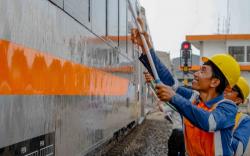 Anak Usaha KAI Buka Lowongan Kerja untuk 6 Posisi, Mulai dari Barista hingga Cleaning