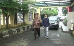 Oknum Dosen FE Unsri Diperiksa Polda Sumsel, Ini Penampakannya <