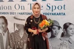 Pertahankan Motif Klasik, Adewani Lubis: Batik Parang Warna Sogan Lebih Gagah dan Elegan