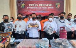 Oknum Polisi Terlibat Sindikat Perdagangan Emas Ilegal di Jambi, Diupah Rp2 Juta