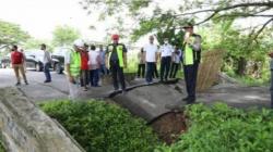 Jembatan Ambles di Samping Gedung Muhammadiyah Lampung Selatan Diperbaiki<