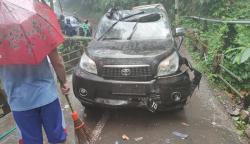Pengemudi Toyota Rush di Mojokerto Tewas Tertimpa Pohon Tumbang