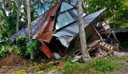 Ratusan Rumah Hancur akibat Gempa Bumi Magnitudo 7,4 di Kepulauan Selayar<
