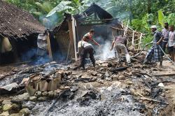 Kondisi Kejiwaan Labil, Remaja di Kulonprogo Bakar Rumah Orang Tuanya