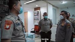 Bertemu 2 Satpam Bank, Irjen Fadil Imran: Saya Mau Belajar Gimana Melayani dengan Baik