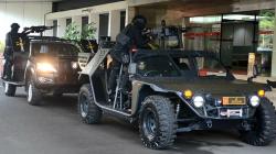 Prajurit Yonif Raider 300 Lumpuhkan Teroris dan Bebaskan Sandera di Bandung<