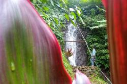 Melepas Penat di Wisata Pemandian Lembah Bidadari Gowa