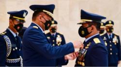 KSAU Marsekal Fadjar Sematkan 8 Pati TNI AU Tanda Kehormatan Bintang Swa Bhuwana Paksa