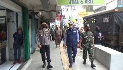 PKL di Jalan Ahmad Yani Sukabumi Ditertibkan, Pedagang Komplain Lokasi Baru<