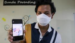 Fairuz A Rafiq dan Sonny Septian Kenalkan Anak Ketiga