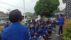 Mahasiswa Datangi Balai Kota Sukabumi, Protes Proyek Pembangunan Tak Sesuai Target<