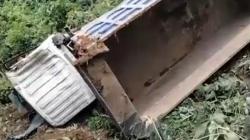 Truk Angkut Tanah Terjun ke Jurang Sedalam 50 Meter, Sopir Ditemukan Kritis