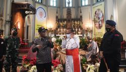 Menko Polhukam Mahfud MD Cek Pengamanan Gereja 