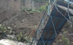 2 Jembatan Putus, Ribuan Kepala Keluarga di Kecamatan Cidaun Cianjur Terisolasi<