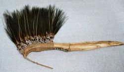 4 Senjata Tradisional Papua yang Mematikan, dari Belati Tulang Kasuari hingga Panah Racun