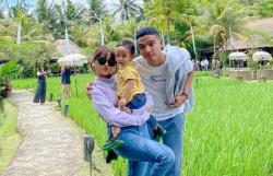 Fuji Liburan di Bali Bareng Gala Sky, Sedih Teringat Momen Bersama Vanessa Angel dan Bibi Andiansyah