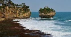Ide Liburan ke Pantai Karang Bokor Banten, Tempatnya Indah seperti Ada di Bali