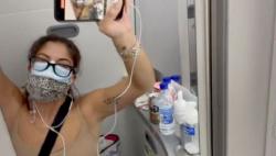 Positif Covid-19 dan Tak Mau Tulari Penumpang Lain, Guru Ini Isolasi Mandiri di Toilet Pesawat