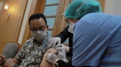 Disuntik Vaksin AstraZeneca, Anies: Alhamdulillah Tuntas Dosis Kedua