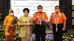 Mengharukan Momen Pisah Sambut Kepala Basarnas Henri Alfiandi Gantikan Bagus Puruhito