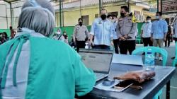 Ketua DPD Tinjau Vaksinasi Covid-19 di Polres Malang